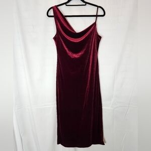 Social Bridesmaids Cabernet Size XS Asymmetrical Cowl Neck Velvet Midi Dress NWT